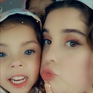 Meet your Posher, Sienna